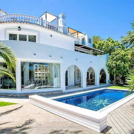 Luxury Villa With Swimming Pool And Jacuzzi Marbella Bagian luar foto