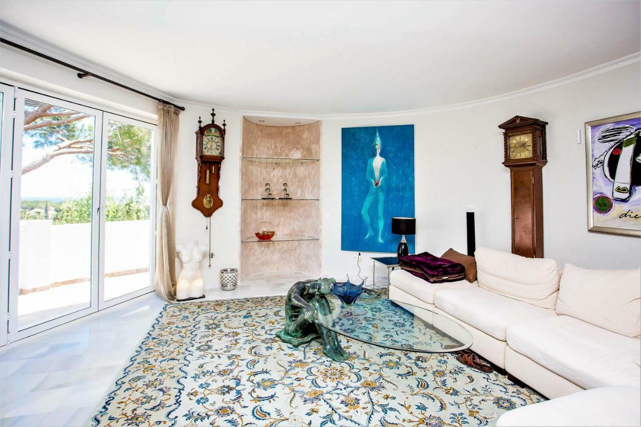 Luxury Villa With Swimming Pool And Jacuzzi Marbella Bagian luar foto