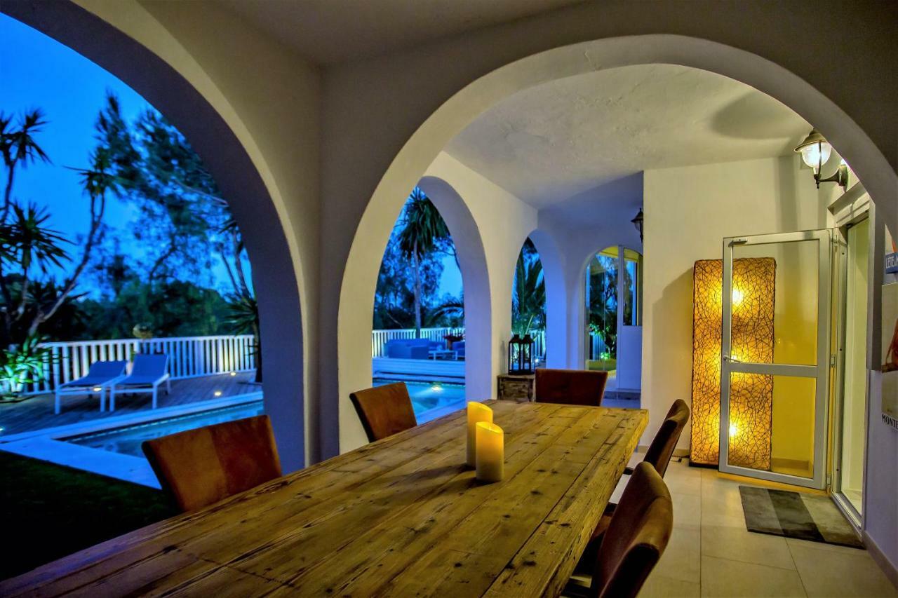 Luxury Villa With Swimming Pool And Jacuzzi Marbella Bagian luar foto